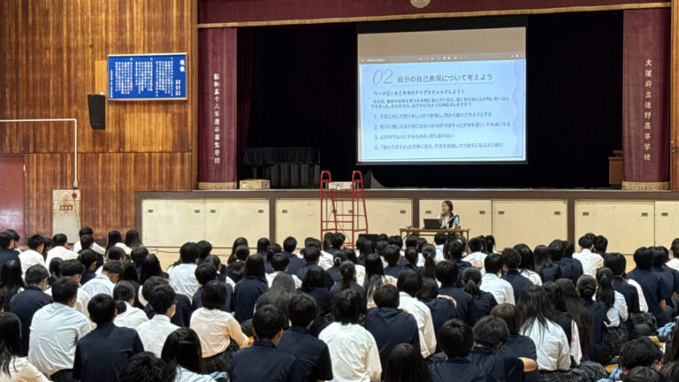 １，２年生人権研修（気持ちの上手な伝え方）を行いました